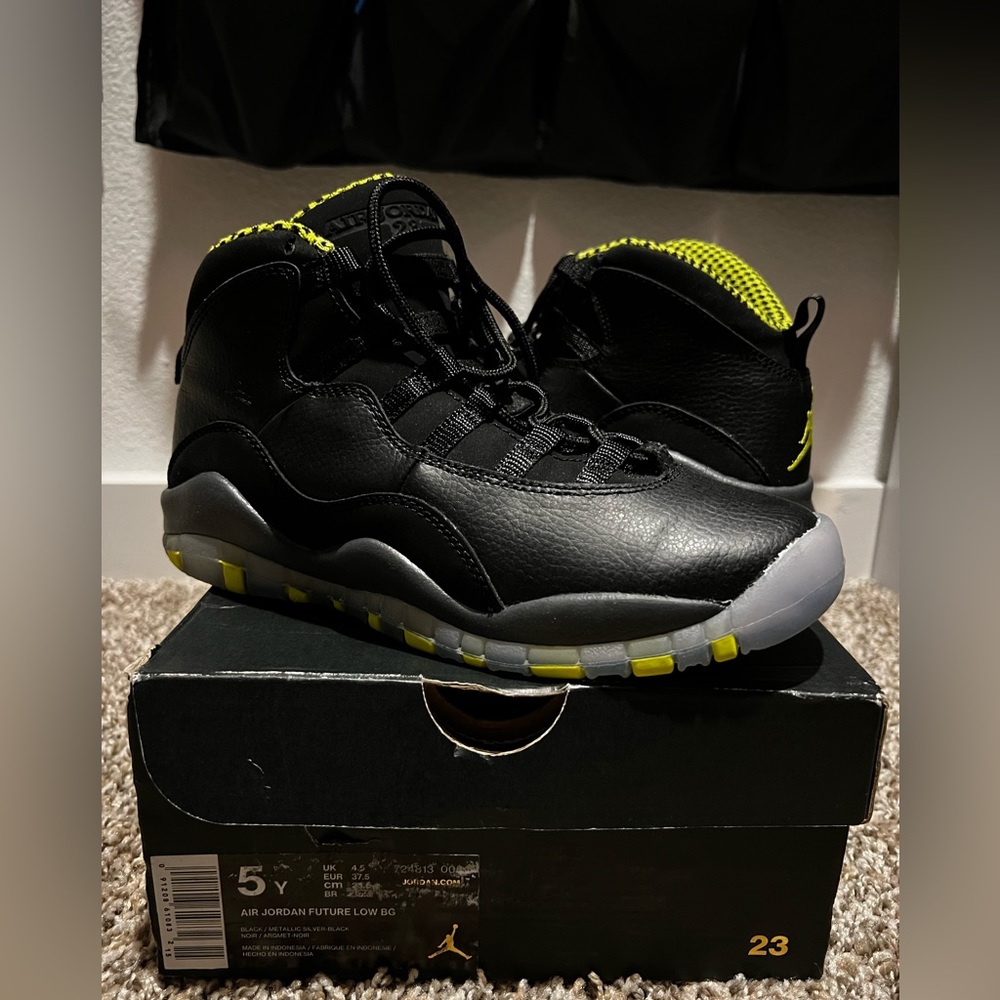 Air Jordan 10 Venom